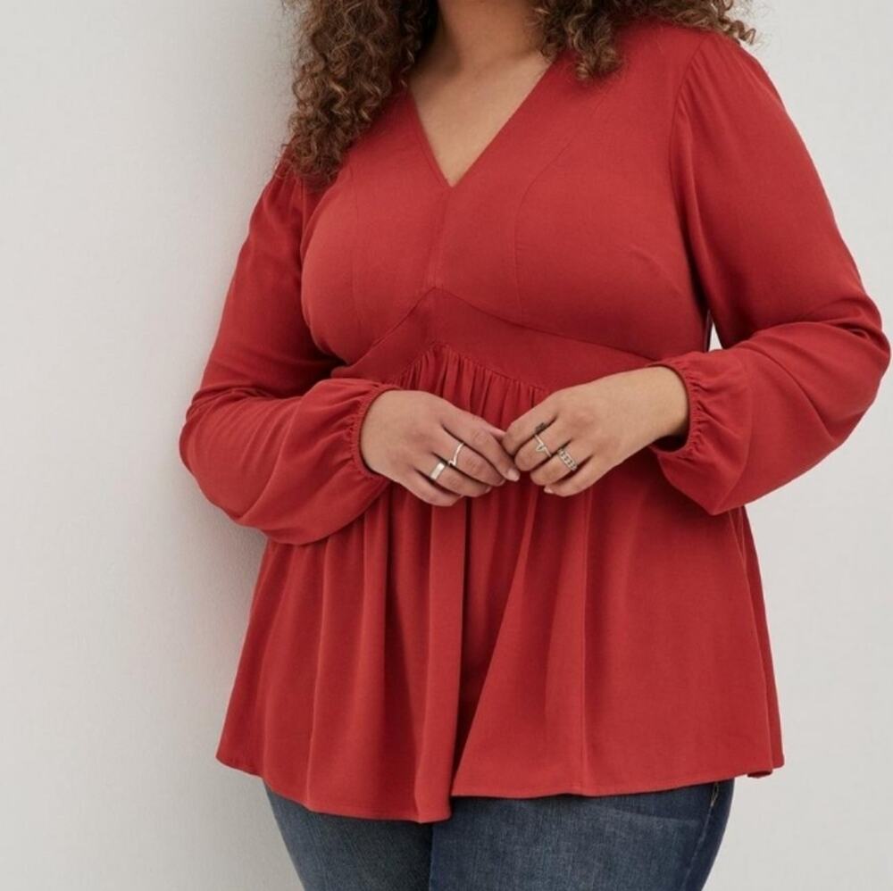Torrid Babydoll Rayon Crepe Top size 1